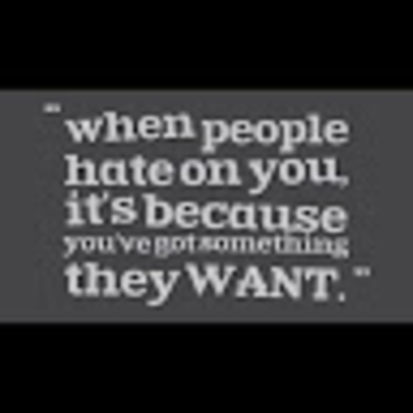 Meet your Posher, Carrie - Picture 1 of 1